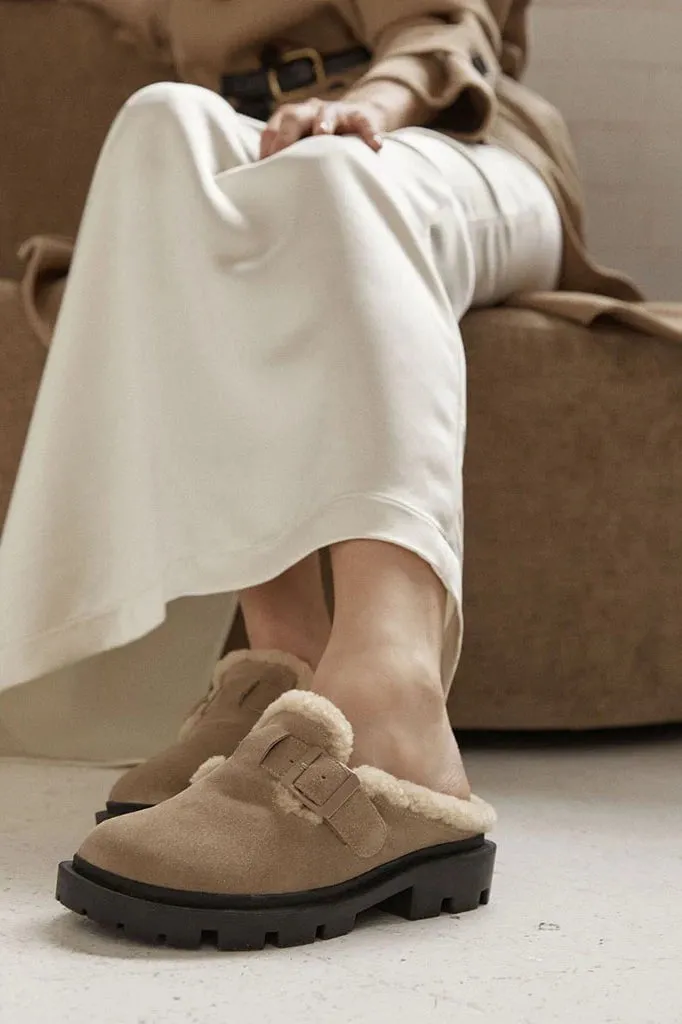 ALIAS MAE ADEN - NATURAL SUEDE/SHIRLING