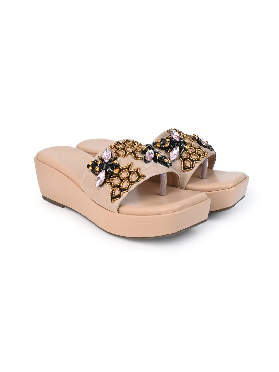 Bee Chic Slides