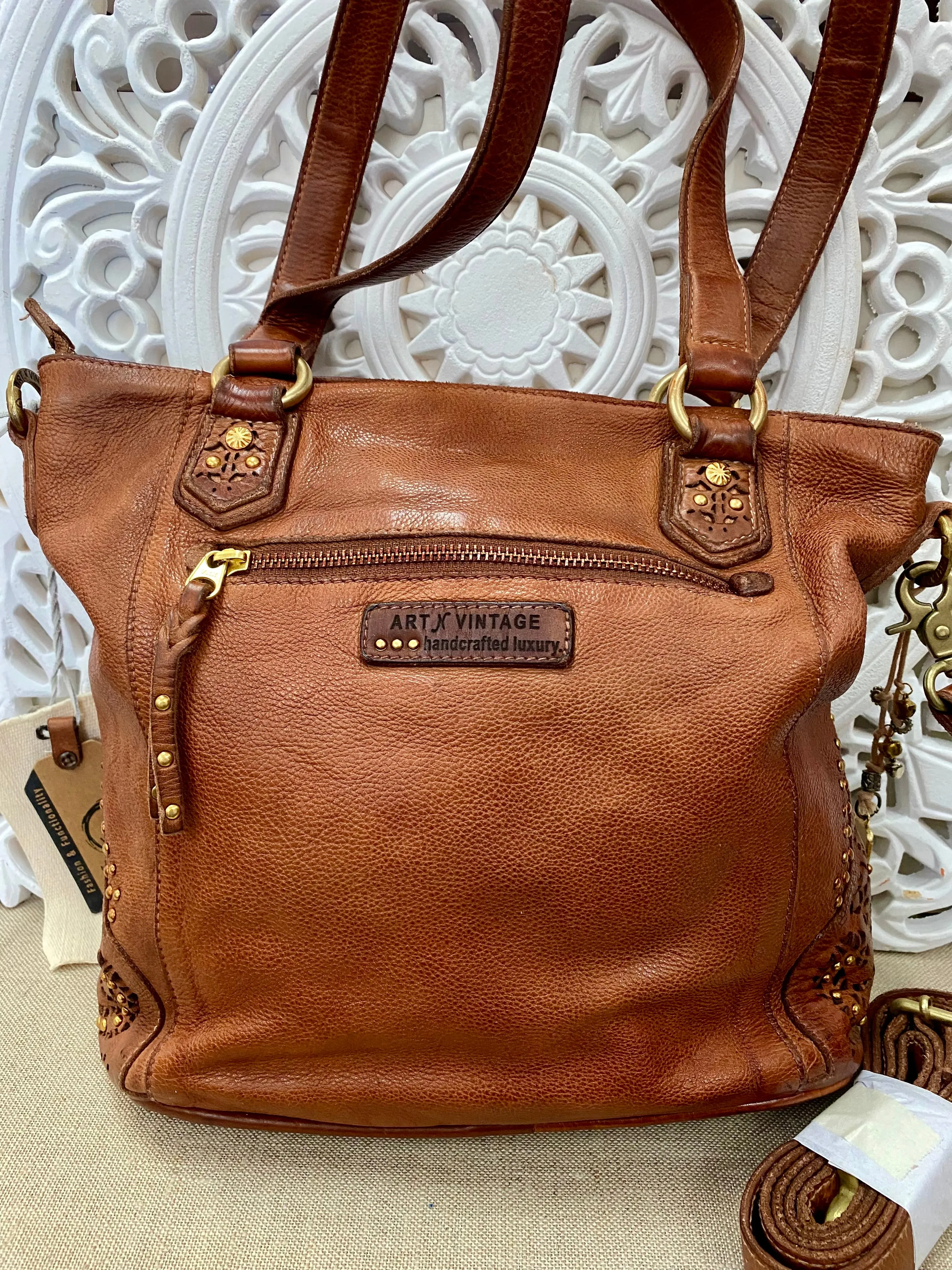 Vessa Tote- Oak